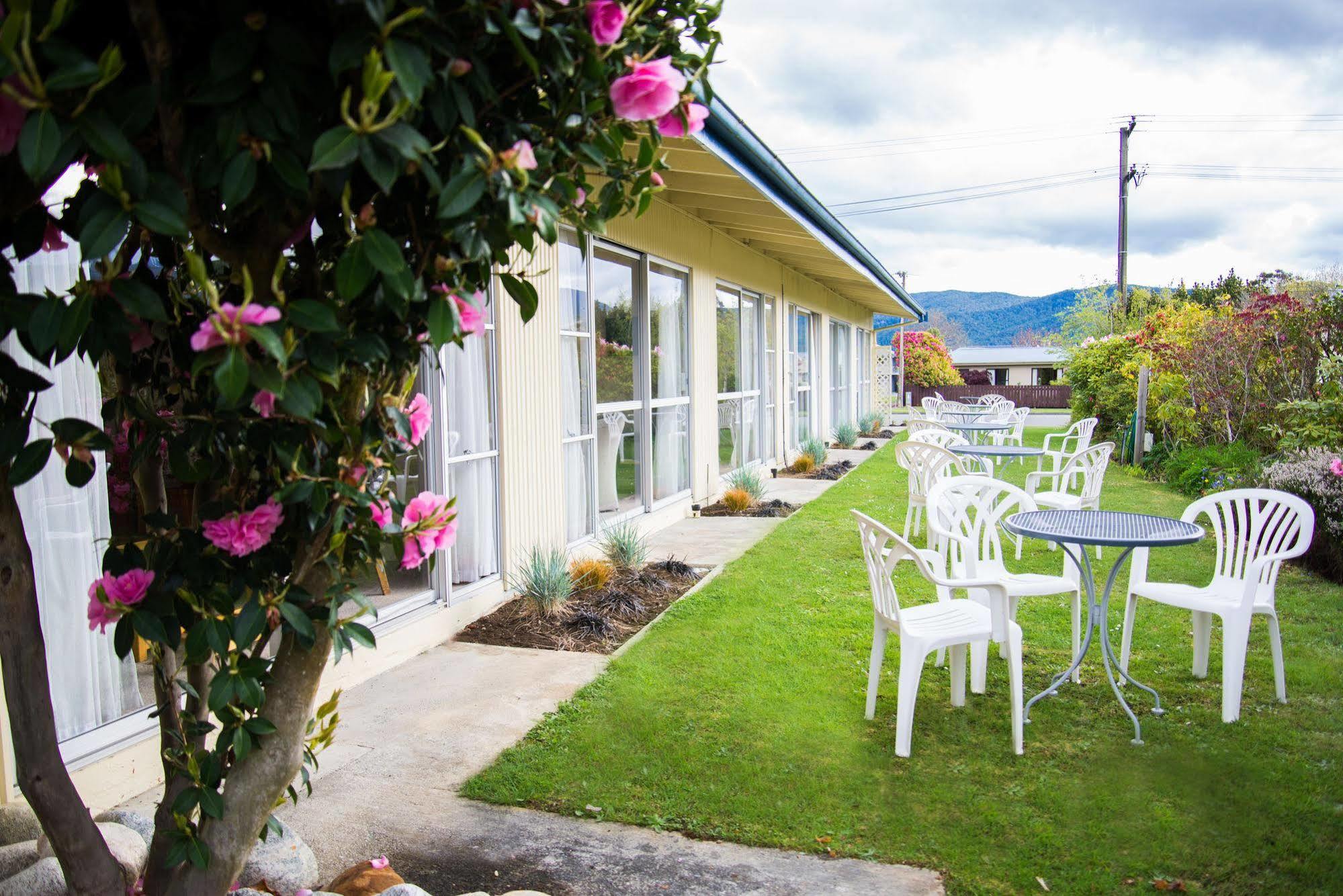 Alpenhorn Motel Te Anau Exteriér fotografie